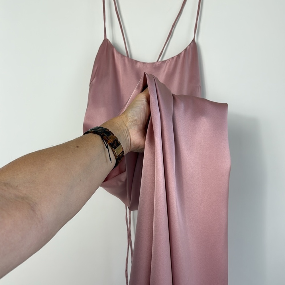 Elliatt Blush Long Satin Opulence Gown - Size Medium NWT - Picture 3 of 11